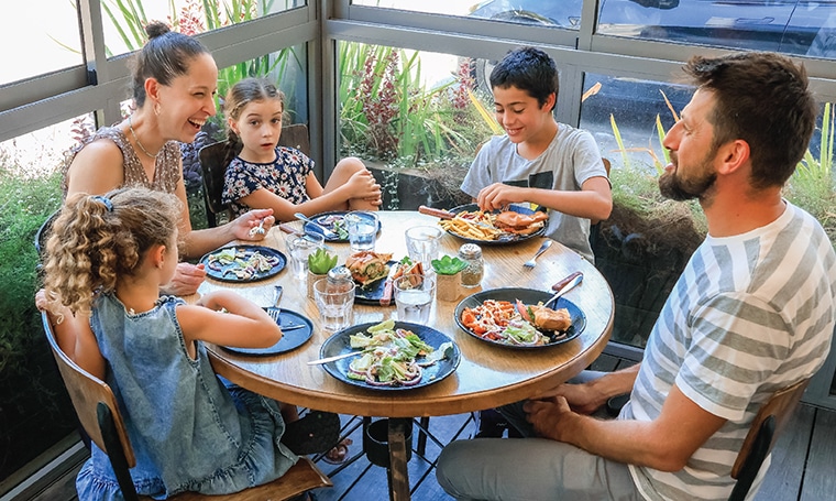 mix family eats together